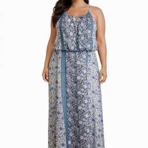 Elegant Floral Maxi Dress in Blue and Cream